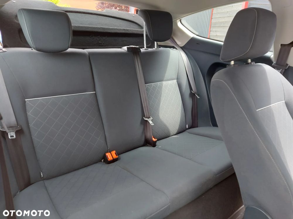 Ford Fiesta 1.4 Autom Champions Edition - 21