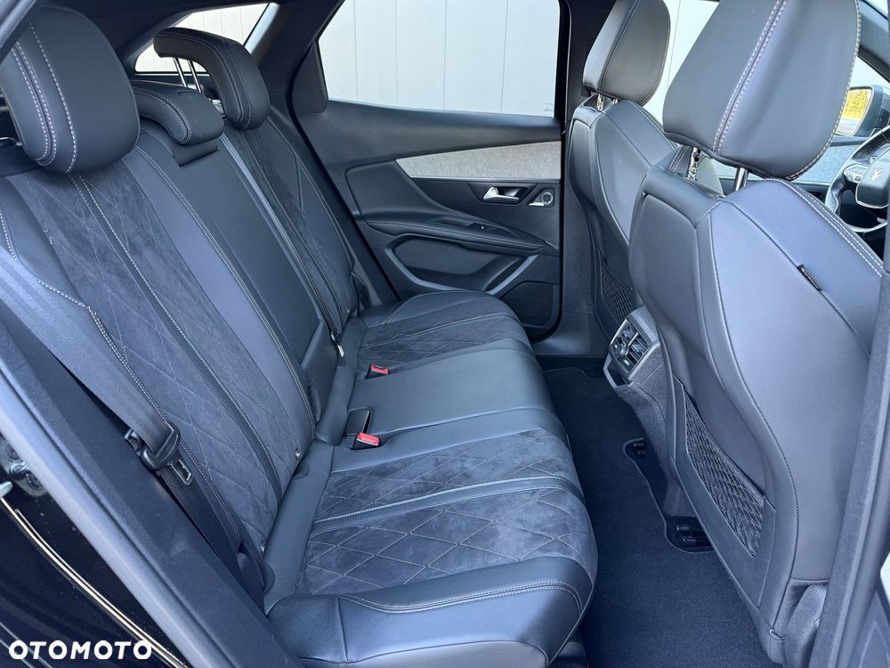 Peugeot 3008 BlueHDi 180 Stop & Start EAT8 GT - 17