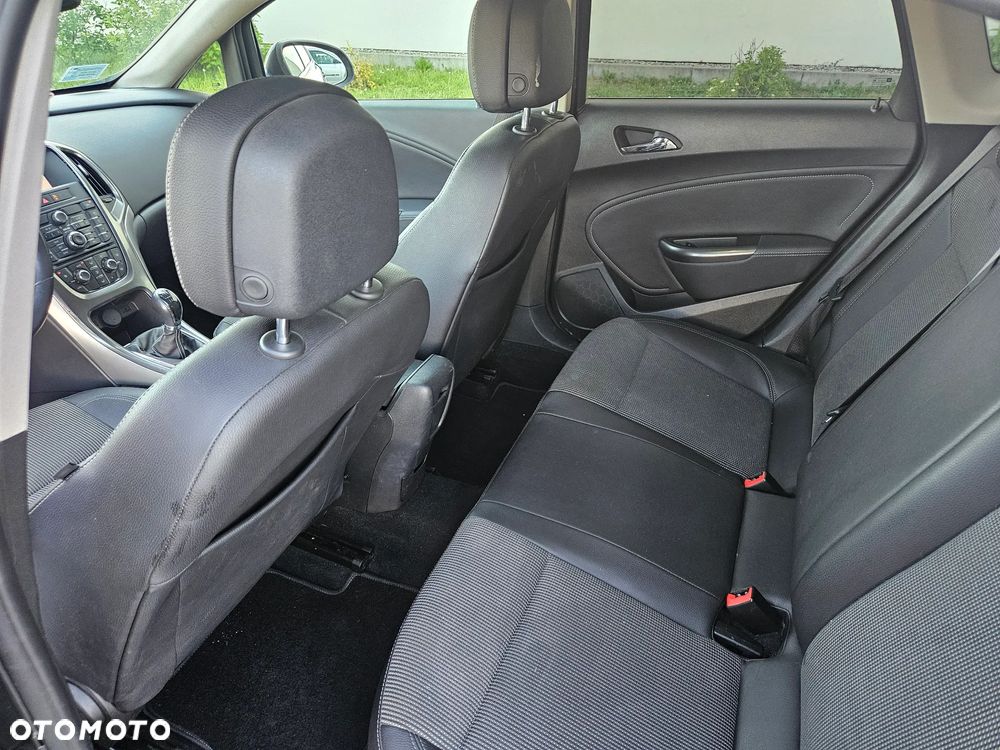 Opel Astra 1.7 CDTI Edition - 9