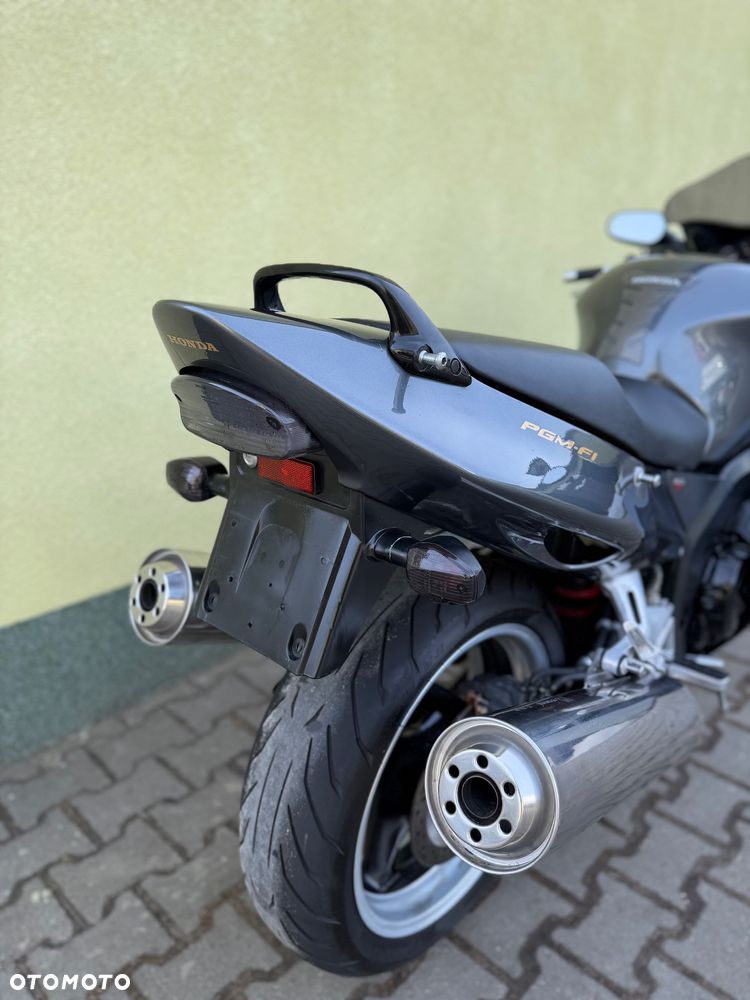 Honda CBR - 11