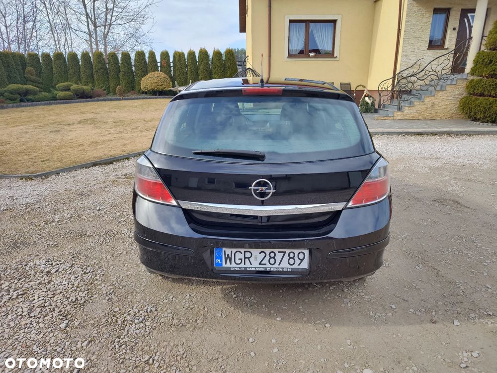 Opel Astra 2007 photo 4