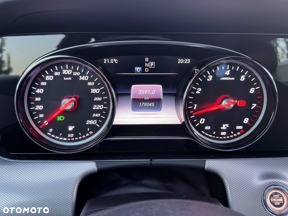 Mercedes-Benz Klasa E 200 9G-TRONIC Avantgarde - 20
