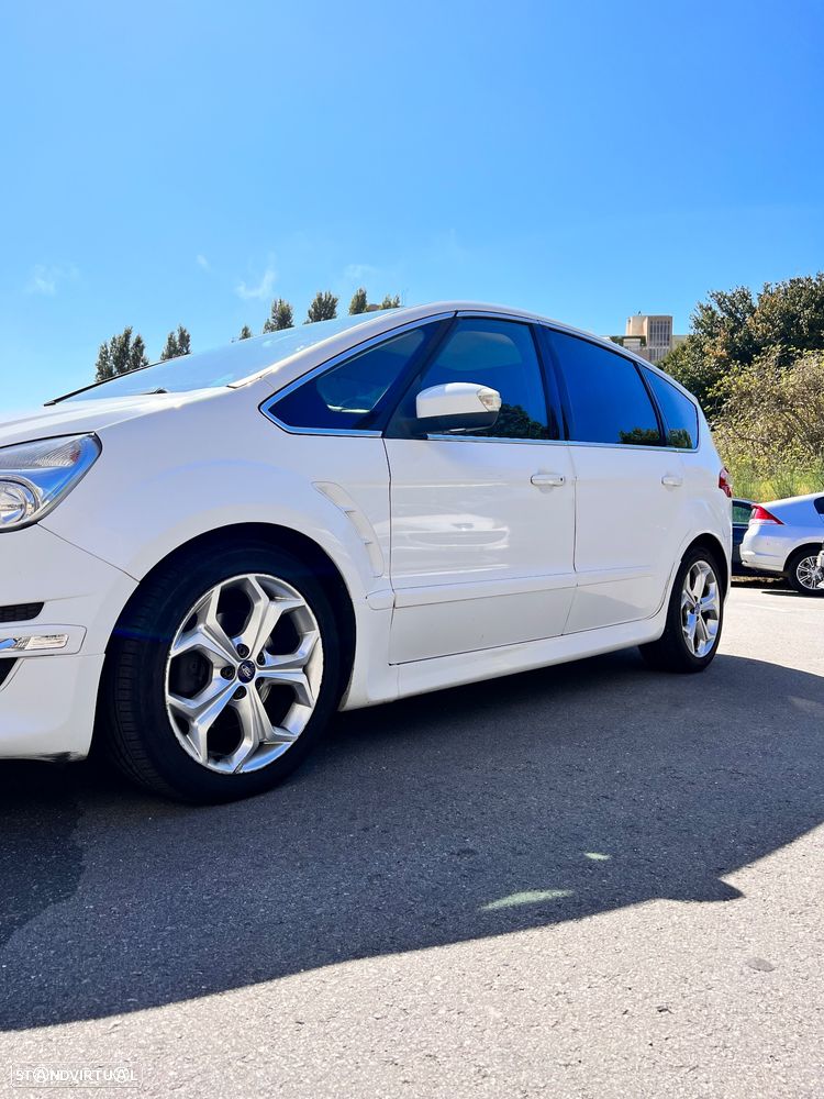 Ford S-Max 2.2 TDCi Titanium 7L - 5