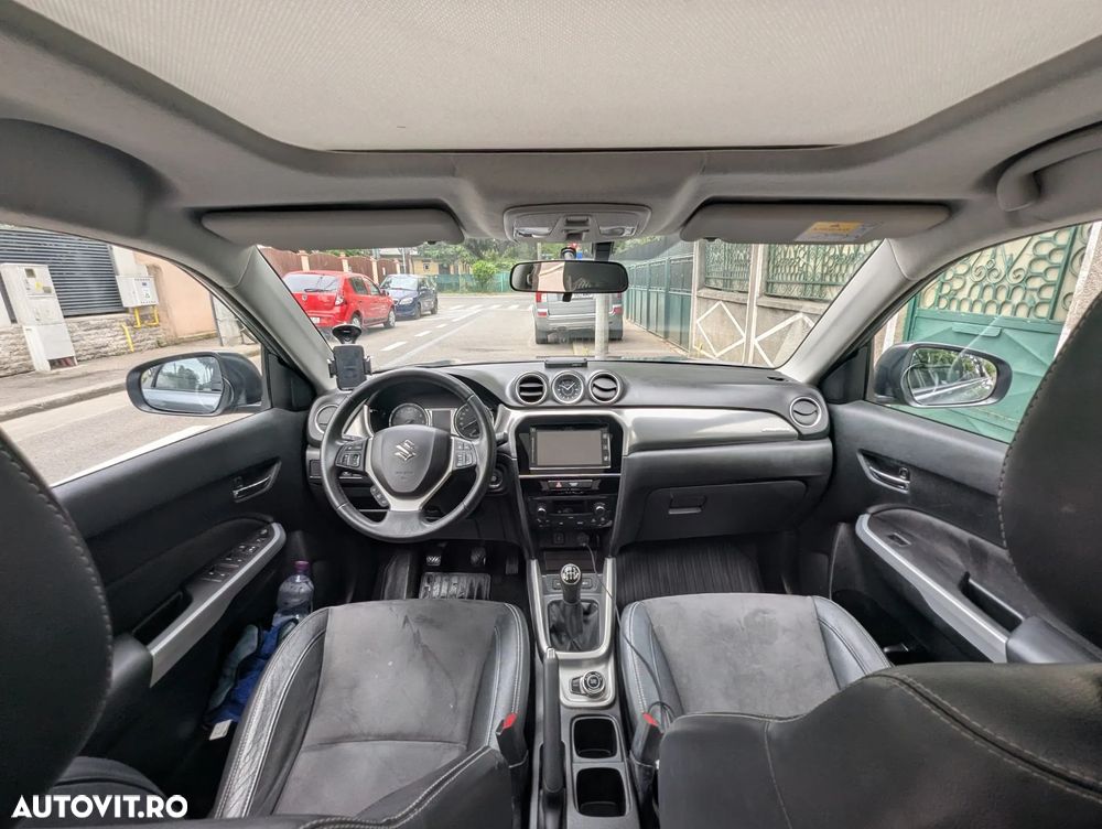 Suzuki Vitara 1.6 4X4 Luxus - 9