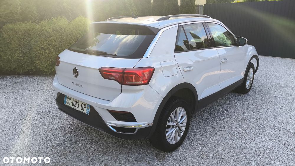 Volkswagen T-Roc - 9