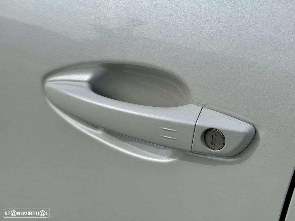 Peugeot 5008 1.6 BlueHDi Allure - 10