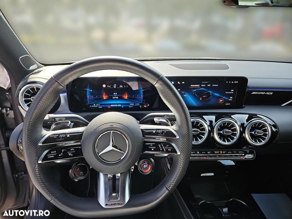 Mercedes-Benz A 35 AMG - 25