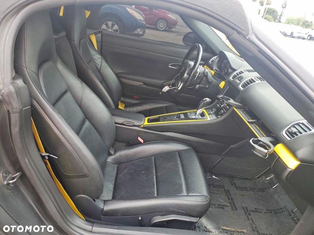 Porsche Boxster - 10