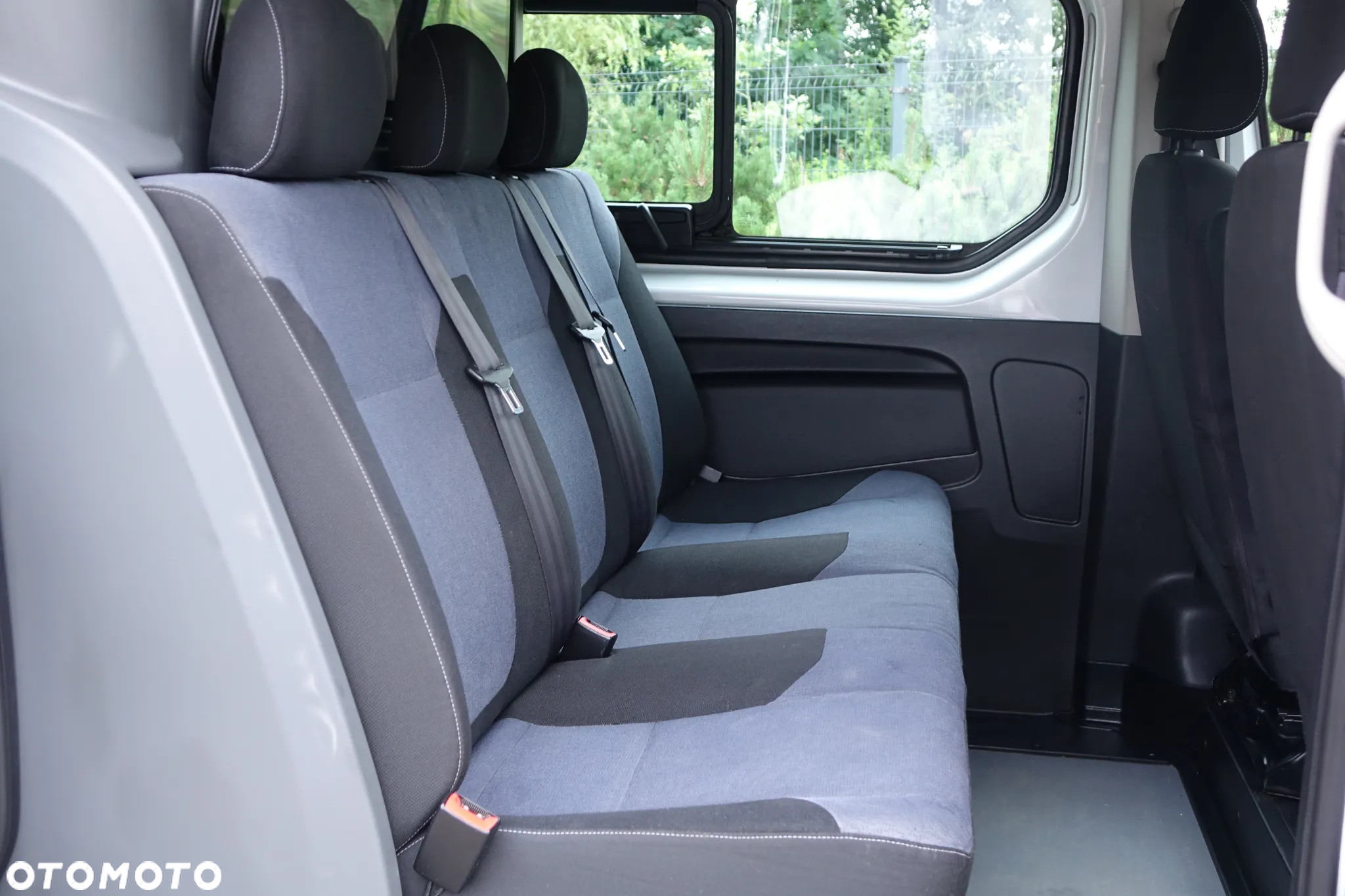 Opel Vivaro brygadówka LONG L2H1 + bagażnik dachowy - 14