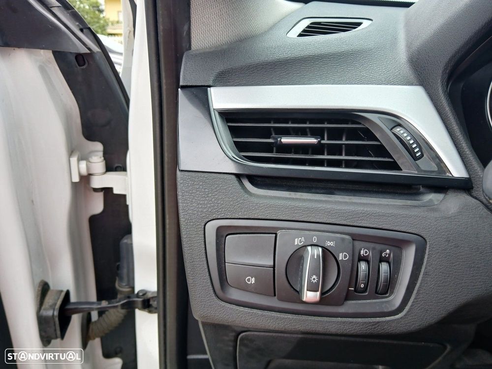 BMW X1 16 d sDrive Corporate Edition Auto - 21
