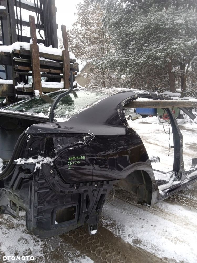 ćwiartka pas tył błotnik wanna renault latitude - 1