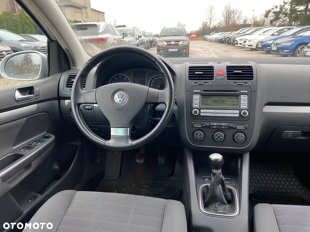 Volkswagen Golf 1.6 United - 29