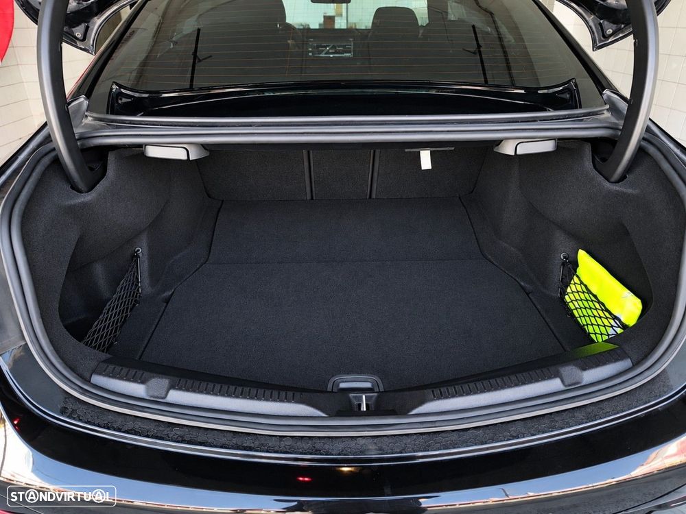 Mercedes-Benz E 220 d AMG Line Aut. - 14