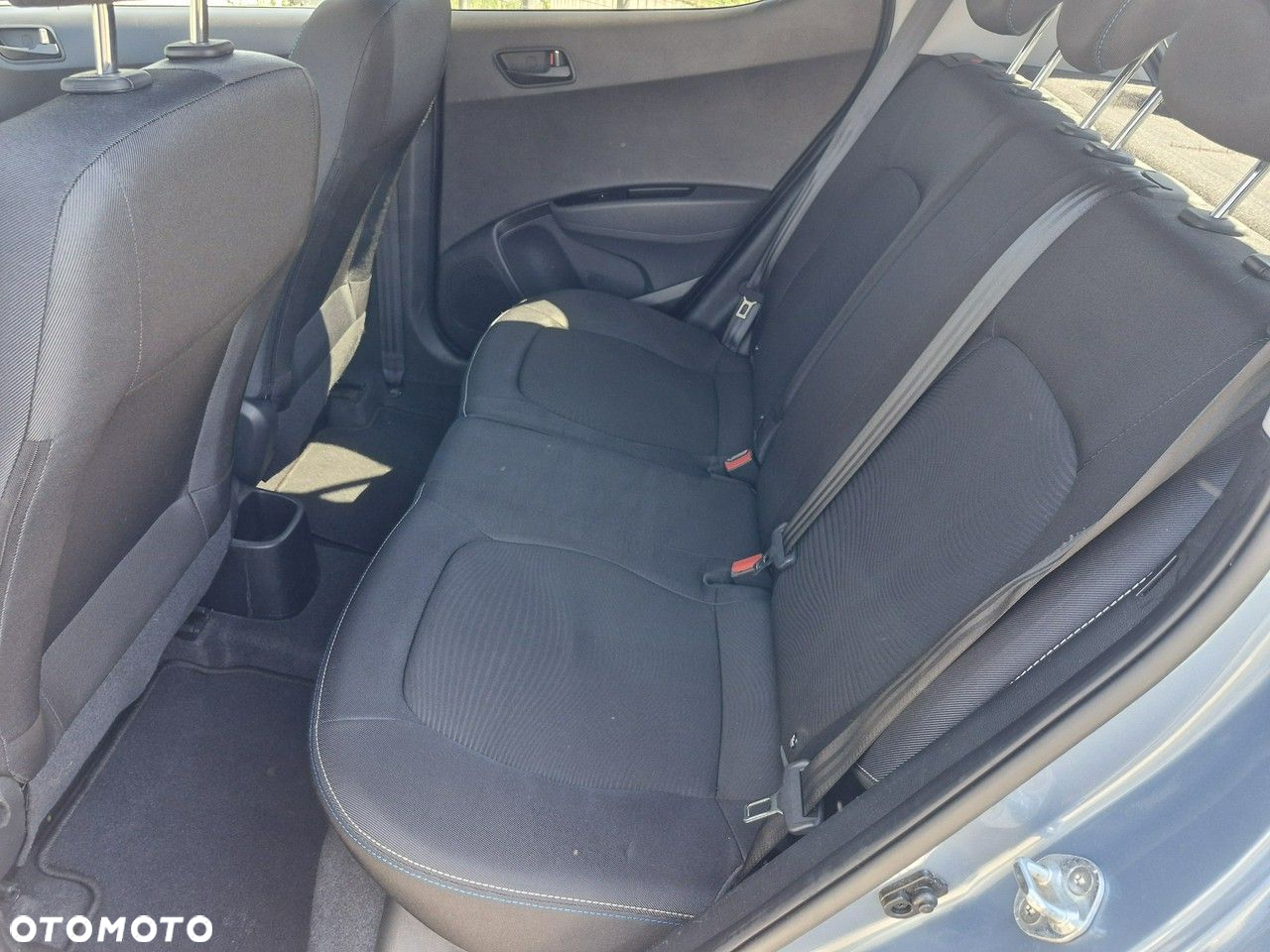 Hyundai i10 - 12