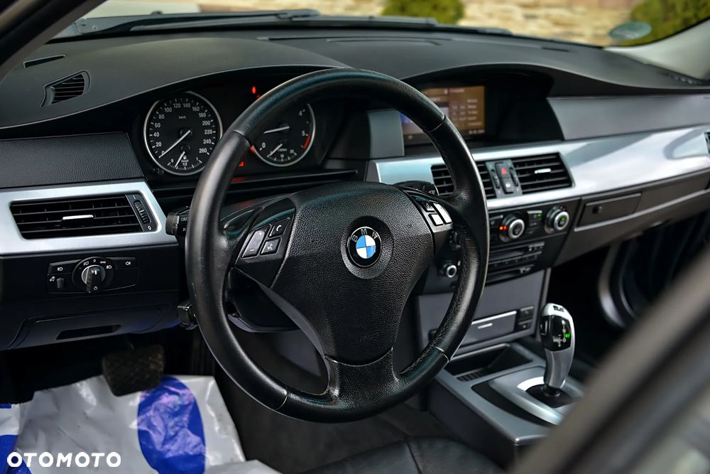 BMW Seria 5 530d Edition Exclusive - 8