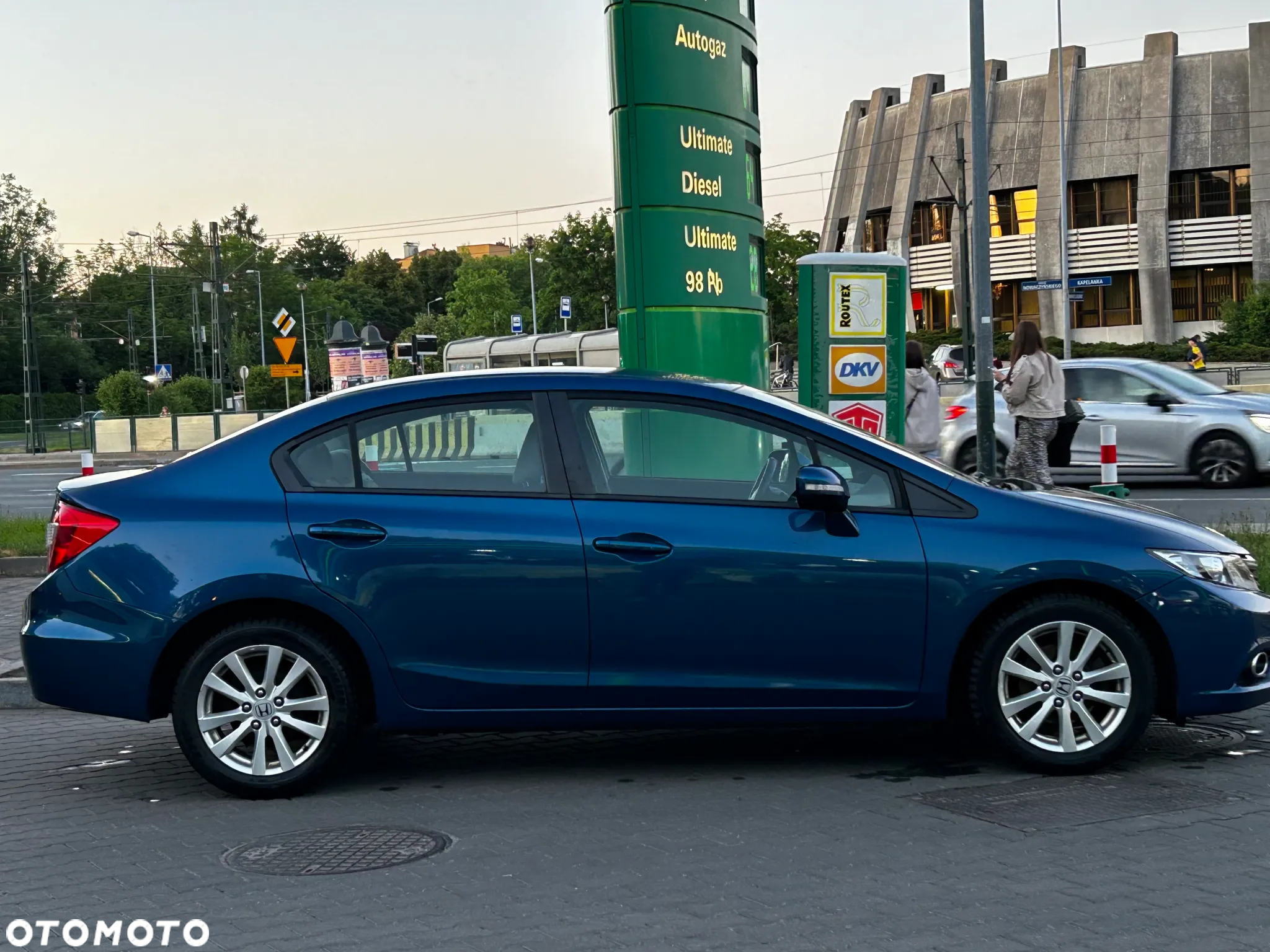 Honda Civic 1.8 Comfort - 4