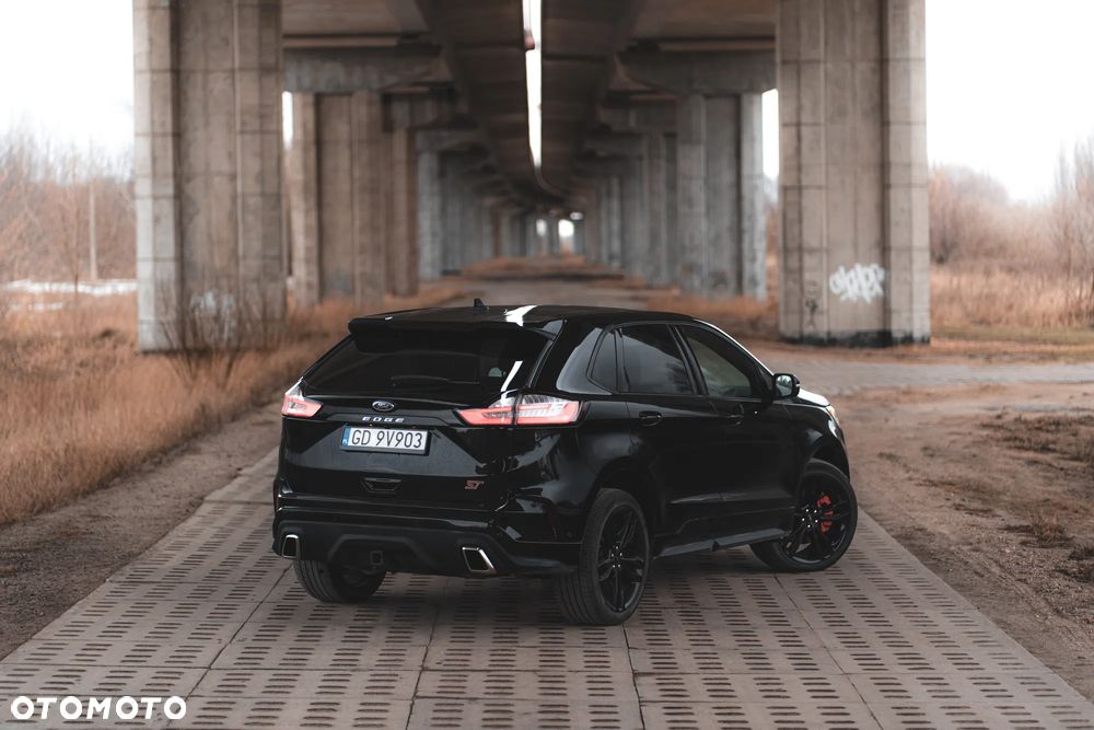Ford Edge - 12