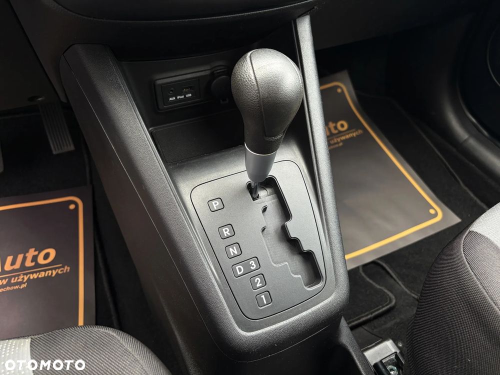 Kia Venga 1.6 CVVT Automatik UEFA EURO 2016 - 29