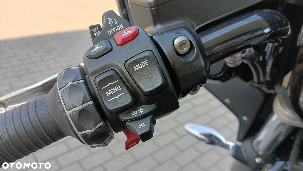BMW R - 9