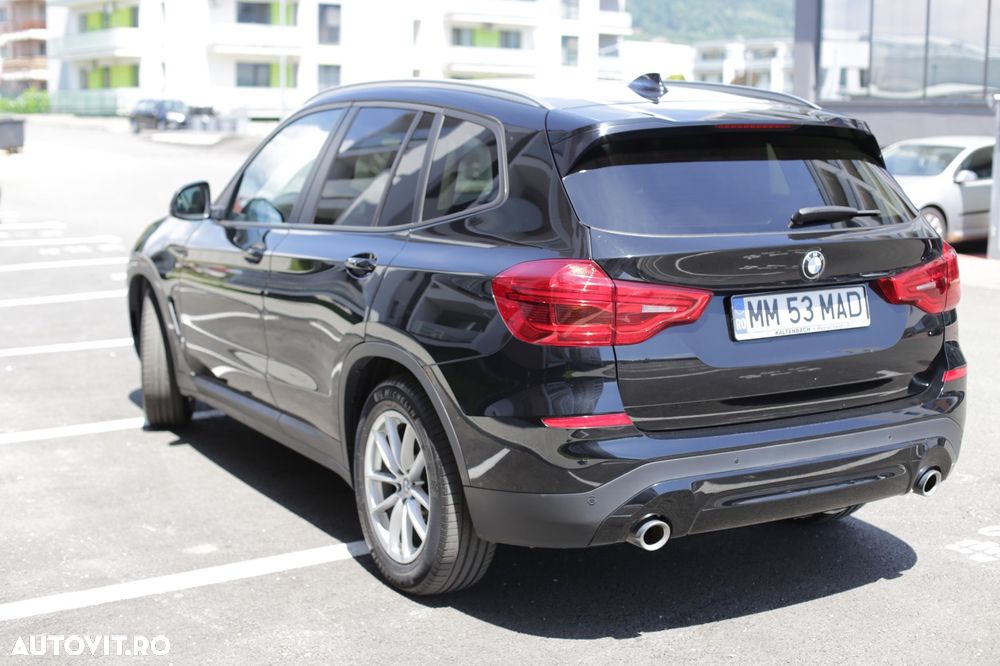 BMW X3 xDrive20d Aut. Luxury Line - 4