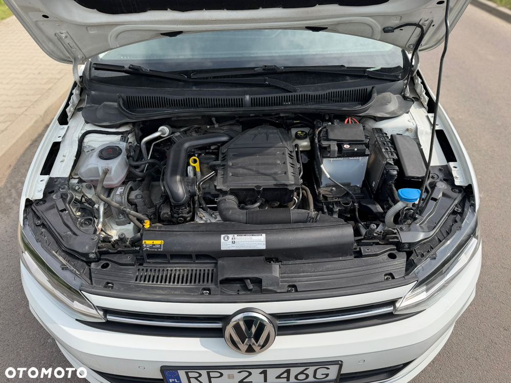 Volkswagen Polo 1.0 TSI DSG Highline - 23