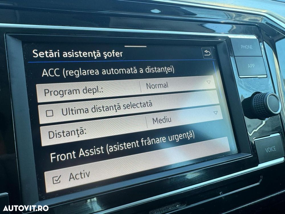 Volkswagen Passat 2.0 TDI DSG Highline - 23