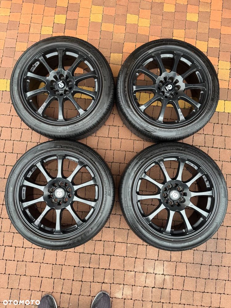 OZ SPARCO 17" ET35 Vw Golf,Audi A3,Skoda Octavia,Seat Toledo II,Subaru Impreza 08’ - 2