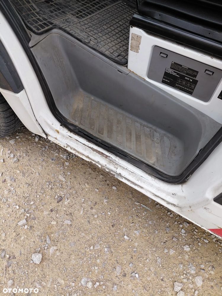 Volkswagen Crafter - 22