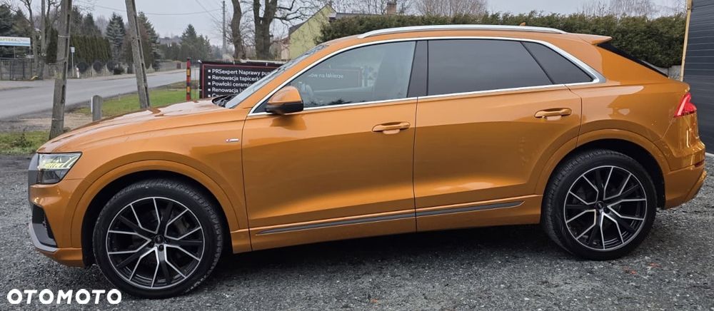 Audi Q8 - 2