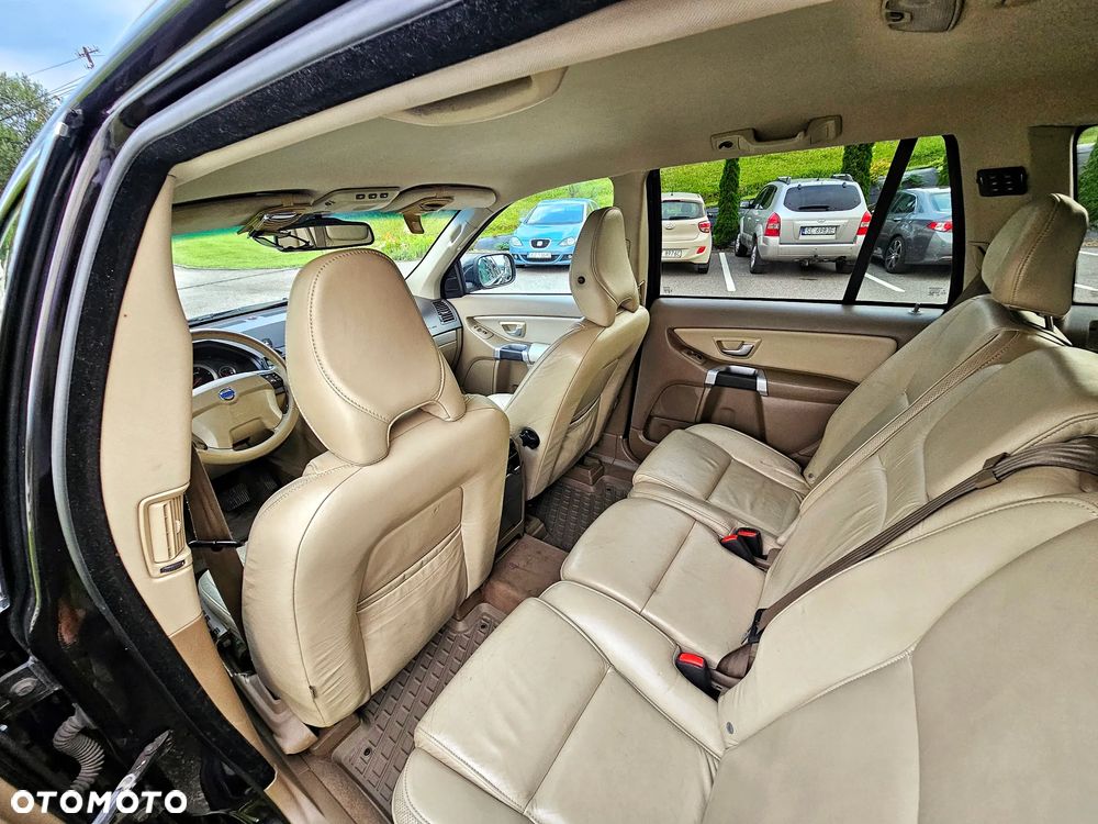 Volvo XC 90 - 7
