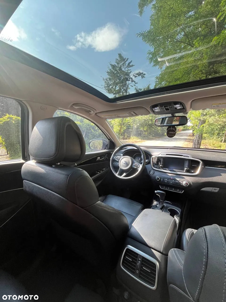 Kia Sorento - 11