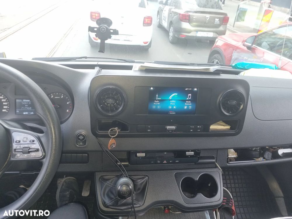 Mercedes-Benz SPRINTER - 6