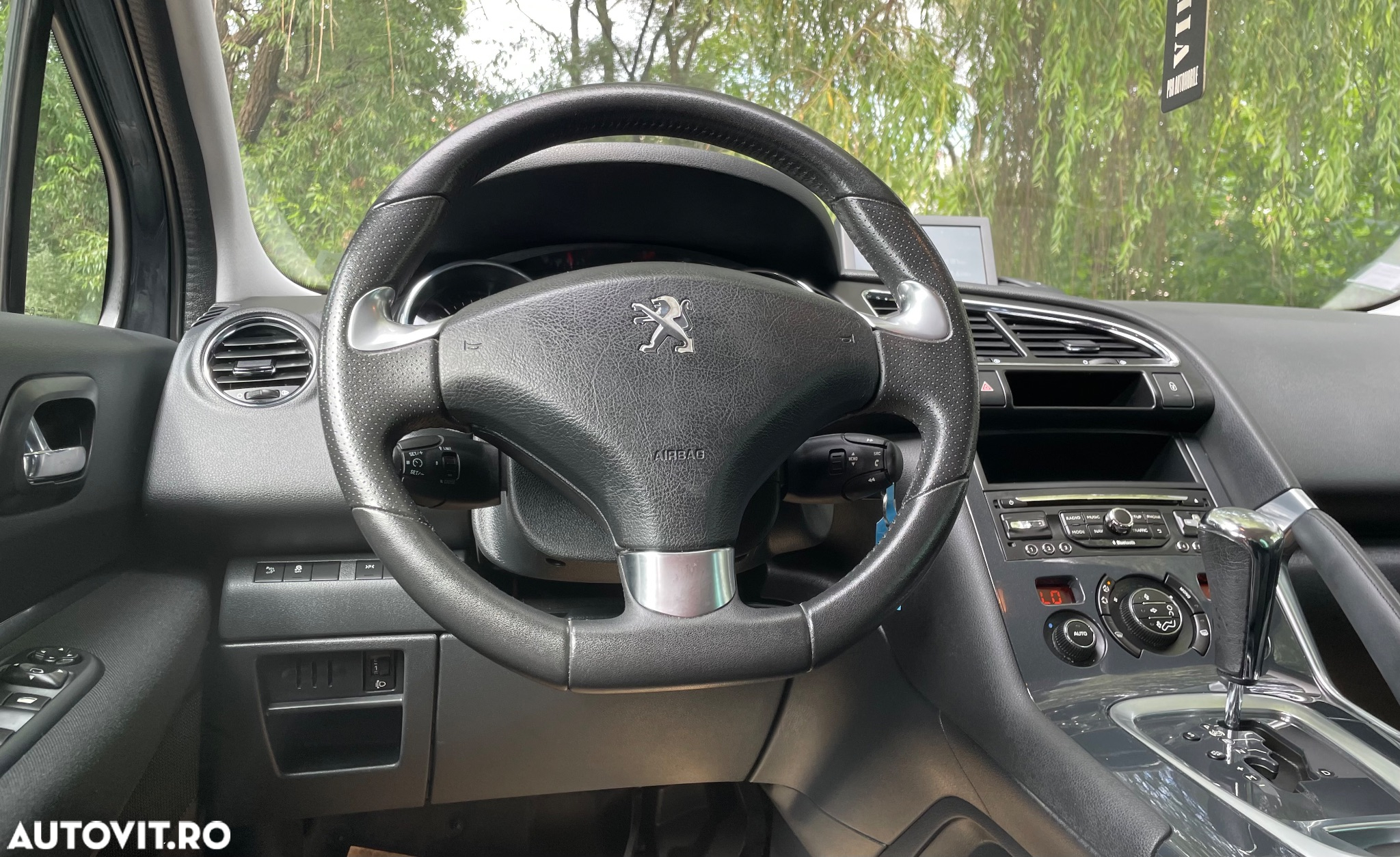 Peugeot 3008 e-HDi FAP 115 EGS6 Stop&Start Allure - 27