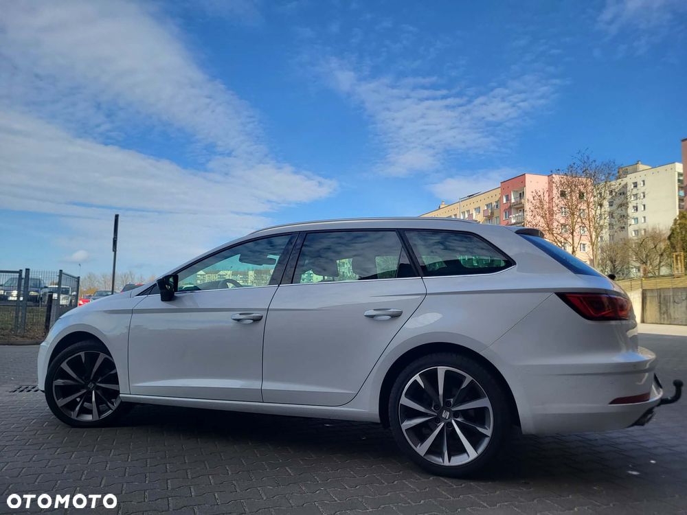Seat Leon Sportstourer 2.0 TDI Start&Stop DSG XCELLENCE - 21