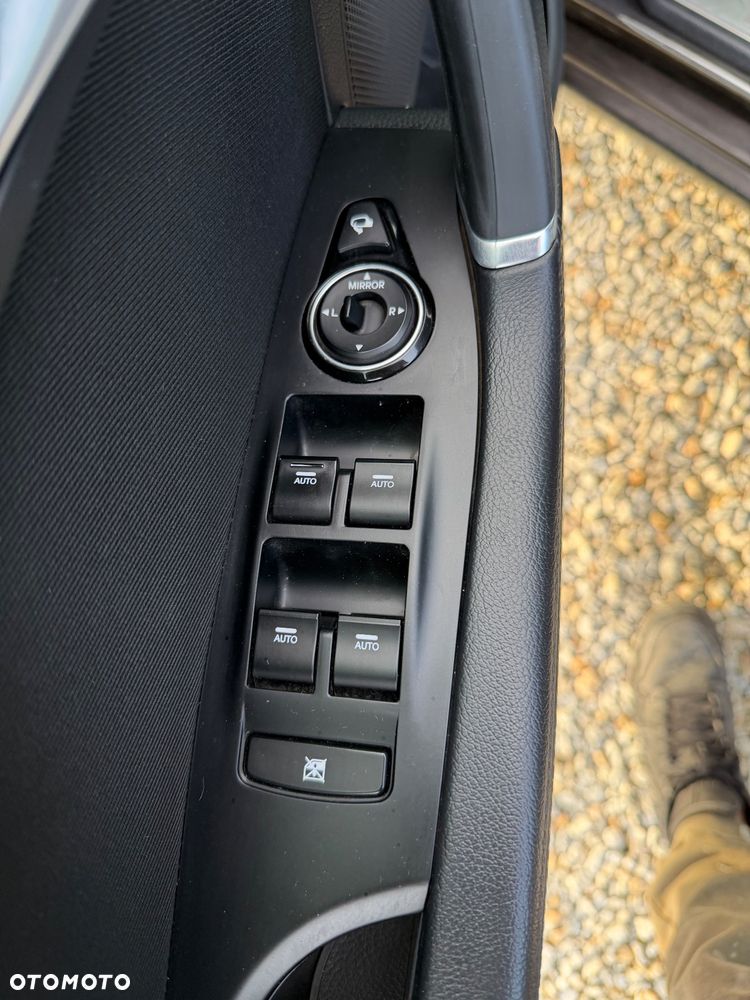 Hyundai i40 1.7 CRDi BlueDrive Premium - 19