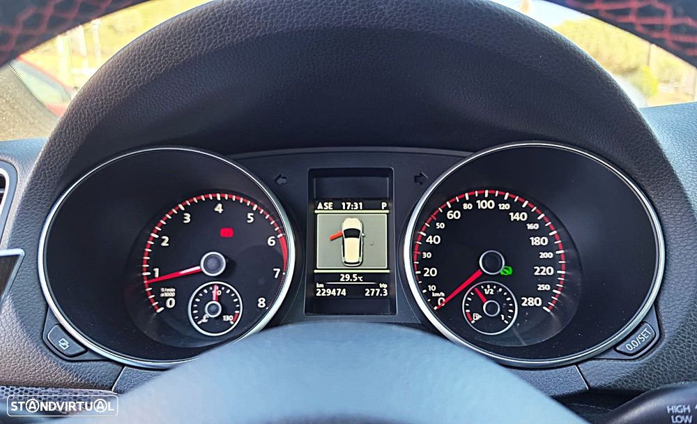VW Golf 2.0 TSi GTI EDITION 35 DSG - 17