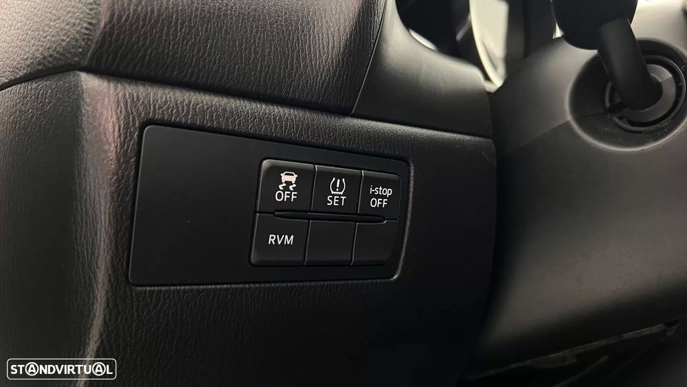 Mazda 3 1.5 Sky-D Excellence - 25