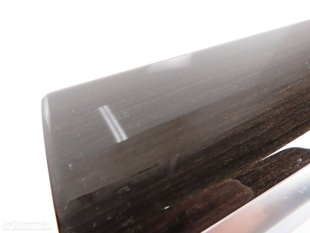 Friso do tablier em Madeira Direito Seminovo/ Original BMW 7 (F01, F02, F03, F04... - 2