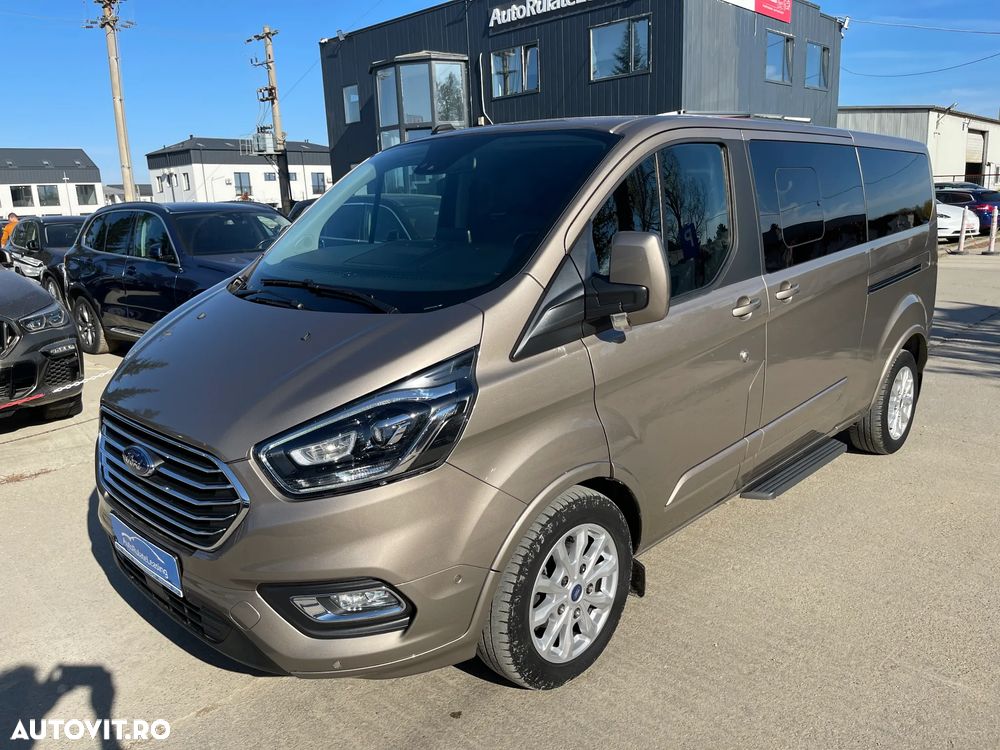 Ford Tourneo Custom Bus 320 2.0 EcoBlue 185 CP L2H1 Titanium Aut. - 1