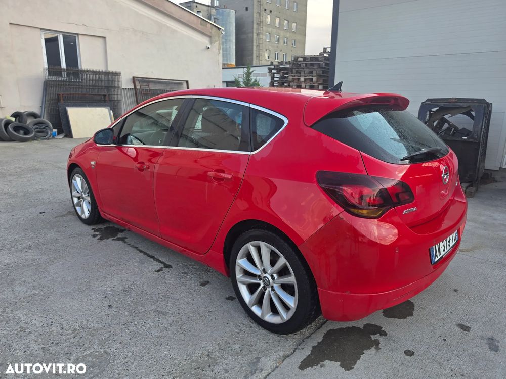 Opel Astra - 8