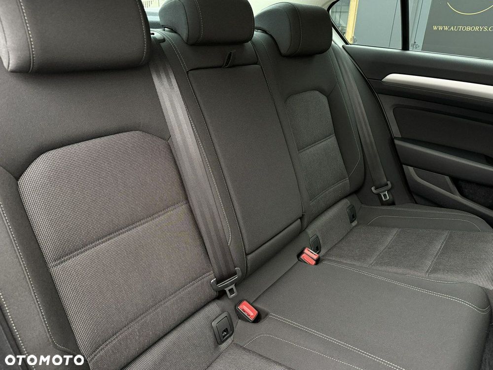 Volkswagen Passat 2.0 TDI BMT Highline DSG - 17