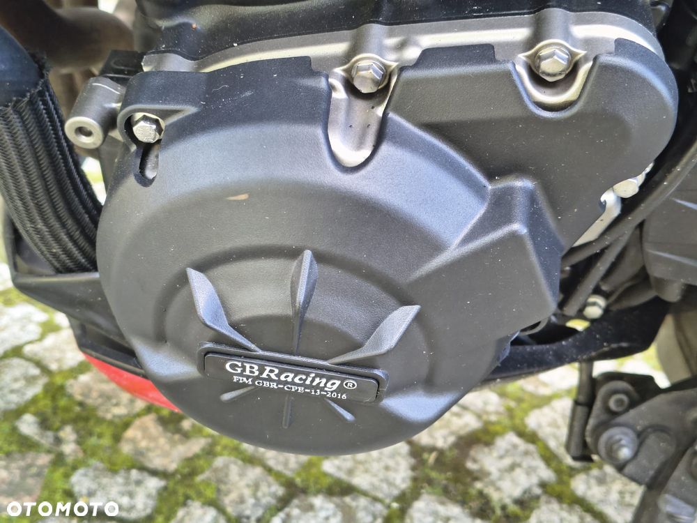 Kawasaki Ninja 1000 SX - 32