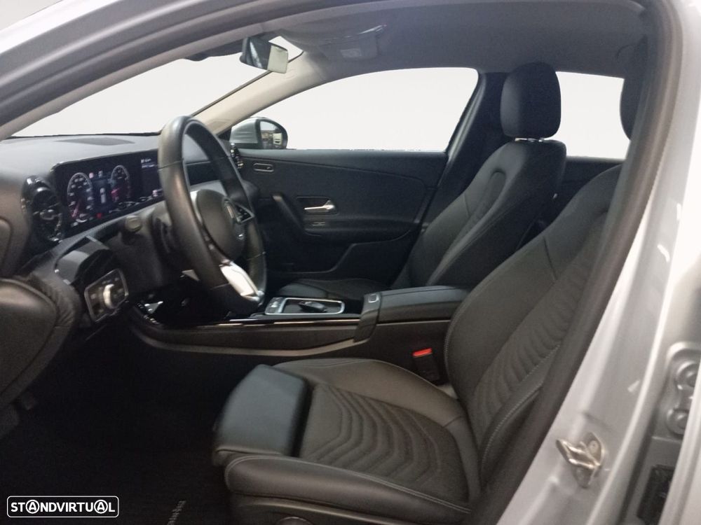 Mercedes-Benz A 200 - 9