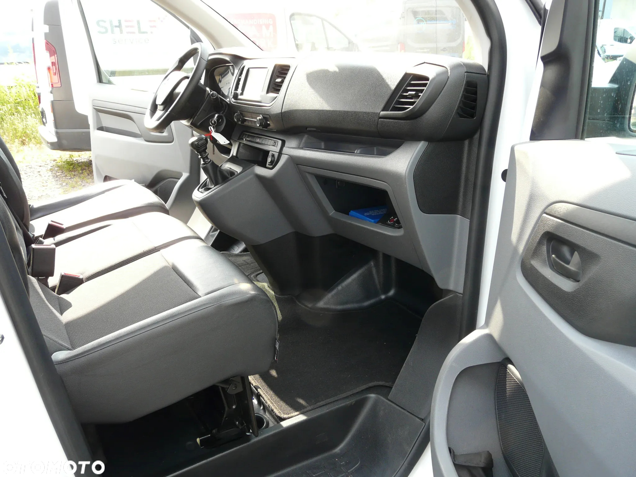 Opel Vivaro Odpowiednik Peugeot Expert - 16