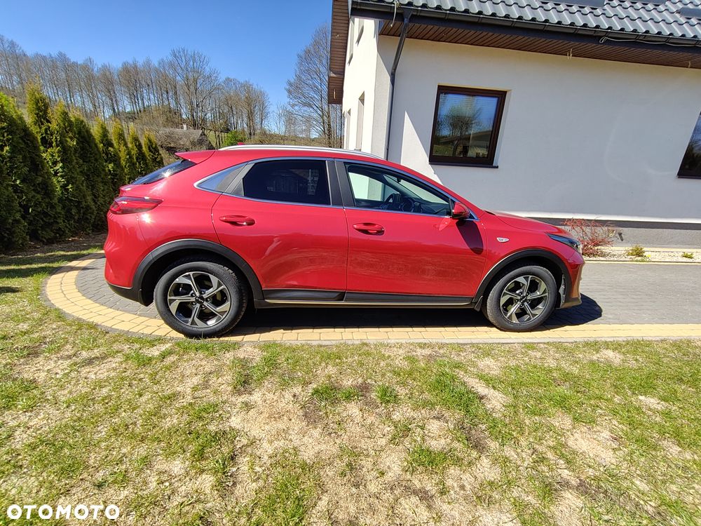 Kia XCeed 1.5 T-GDI M - 2