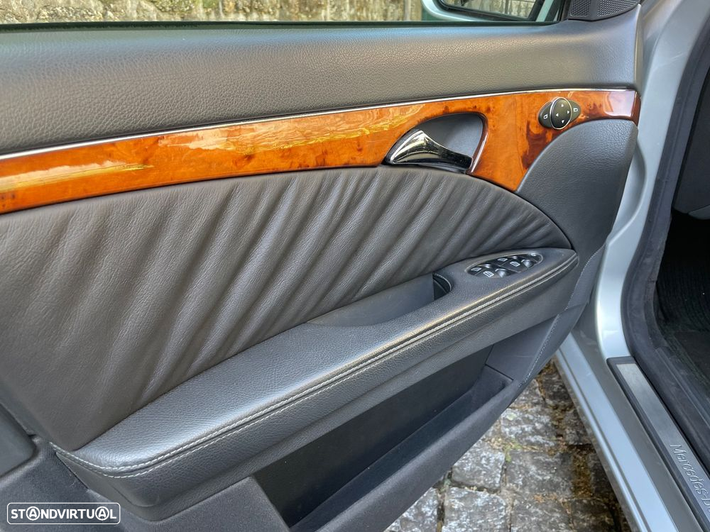 Mercedes-Benz E 220 CDi Elegance Aut. - 14
