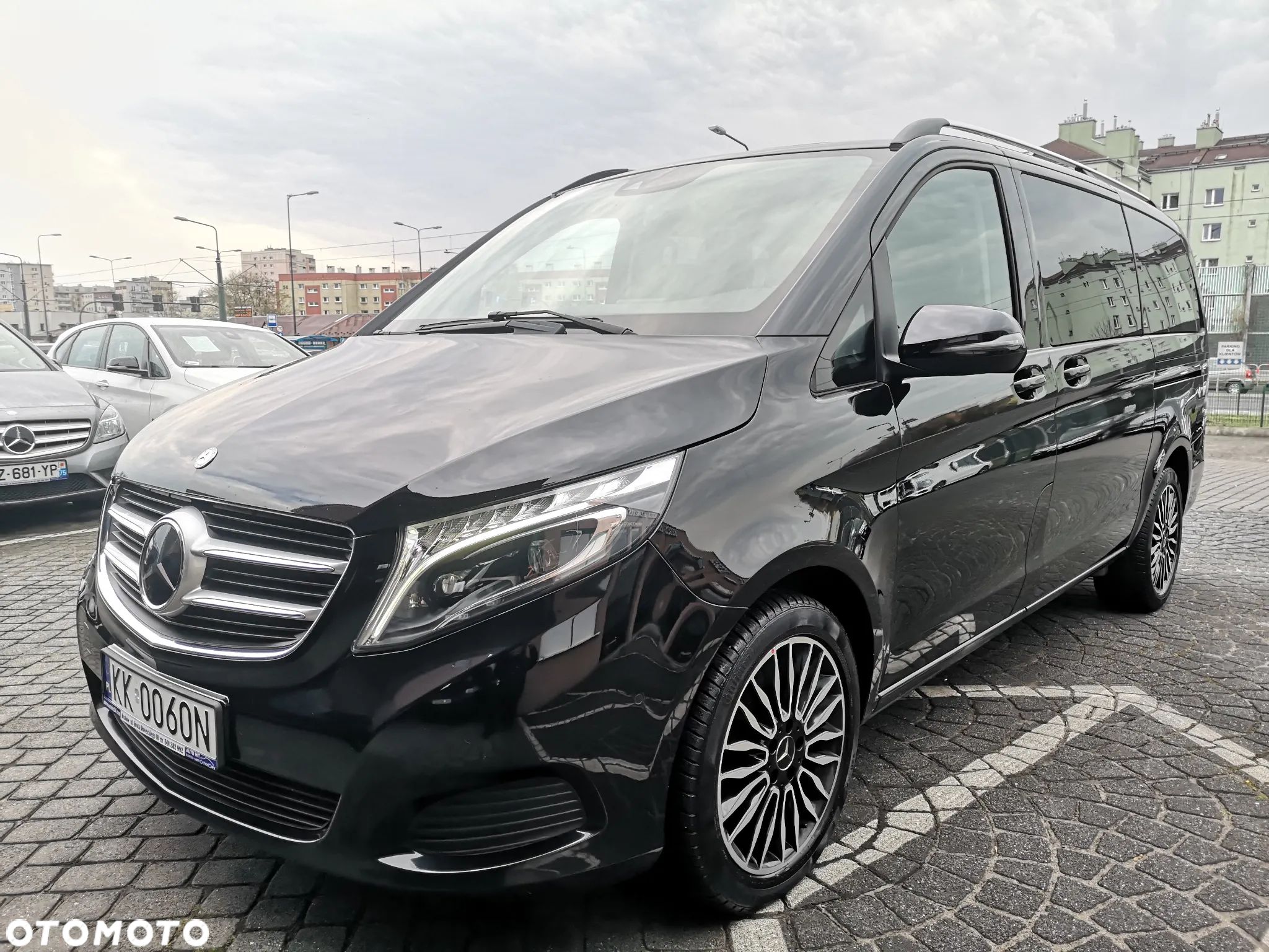Mercedes-Benz Klasa V 250 (BlueTEC) d Avantgarde 7G-Tronic (d³ugi) - 1