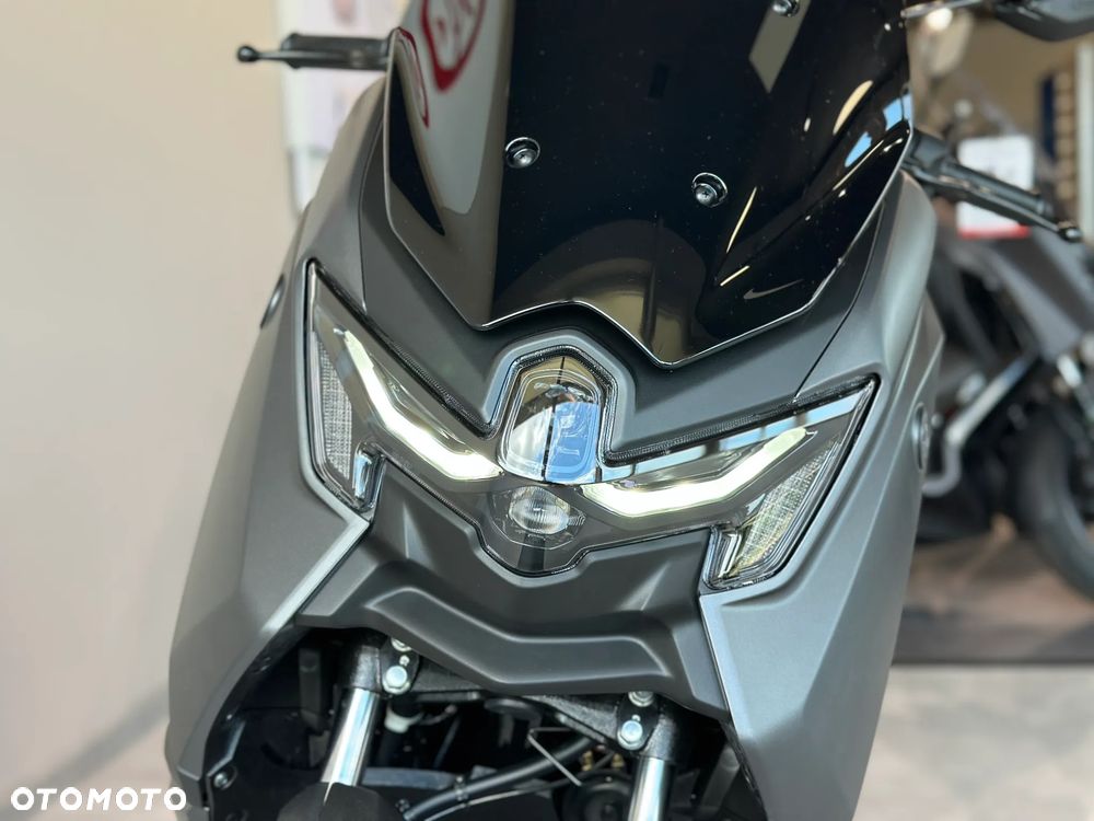 Yamaha NMAX - 3