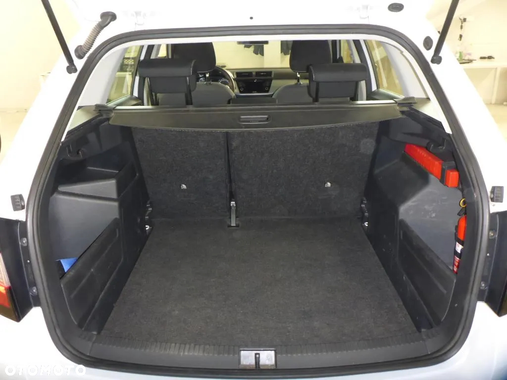 Skoda Fabia 1.0 TSI Ambition - 7