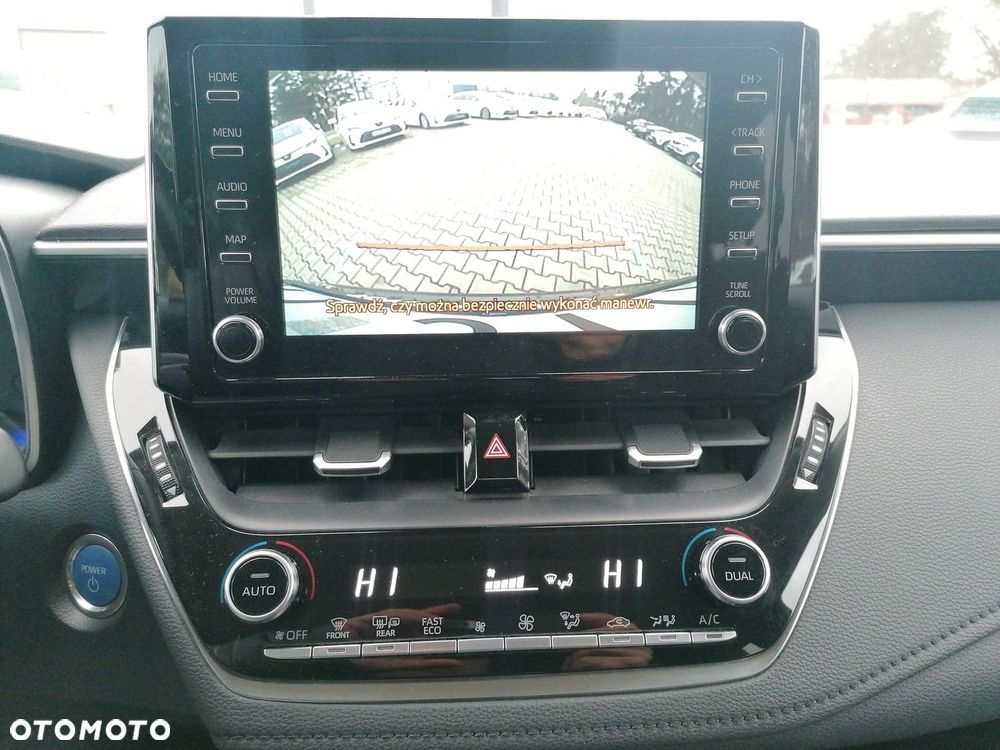 Toyota Corolla 1.8 Hybrid Comfort - 18